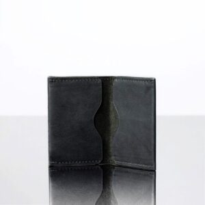 Men’s black Dakota Bifold Cardholder, handcrafted for a stylish, functional alternative to bulky wallets. Slim, premium leather.