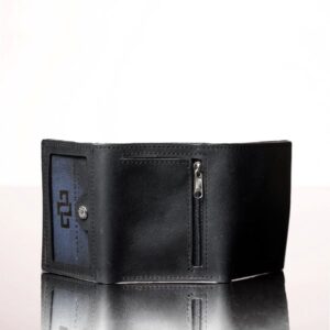 Elegant black leather trifold purse, showcasing a minimalist look with premium stitching and durable craftsmanship.