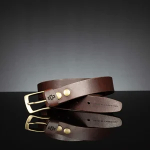 Brown leather belt, 35mm wide, featuring a sturdy brass-tone metal buckle.